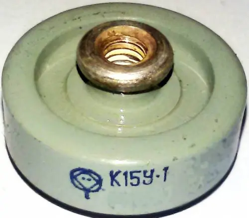 К15У-1А 3.5кВ 220 пф 8квар фото 2 К15У-1А 3.5кВ 220 пф 8квар фото 2