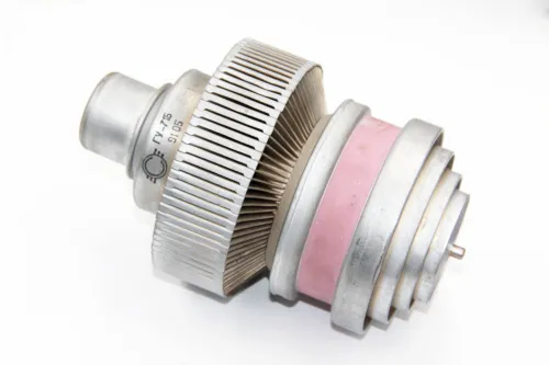 ГУ-71Б генераторный пентод фото 3 ГУ-71Б генераторный пентод фото 3