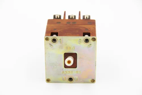 АЗ3К-25 автомат защиты АЗ3К-25 автомат защиты